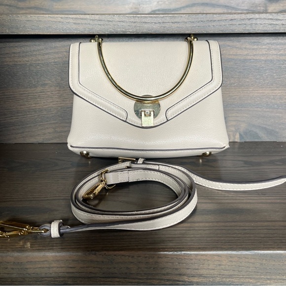 Sondra Roberts Squared Cream Purse - Picture 3 of 16